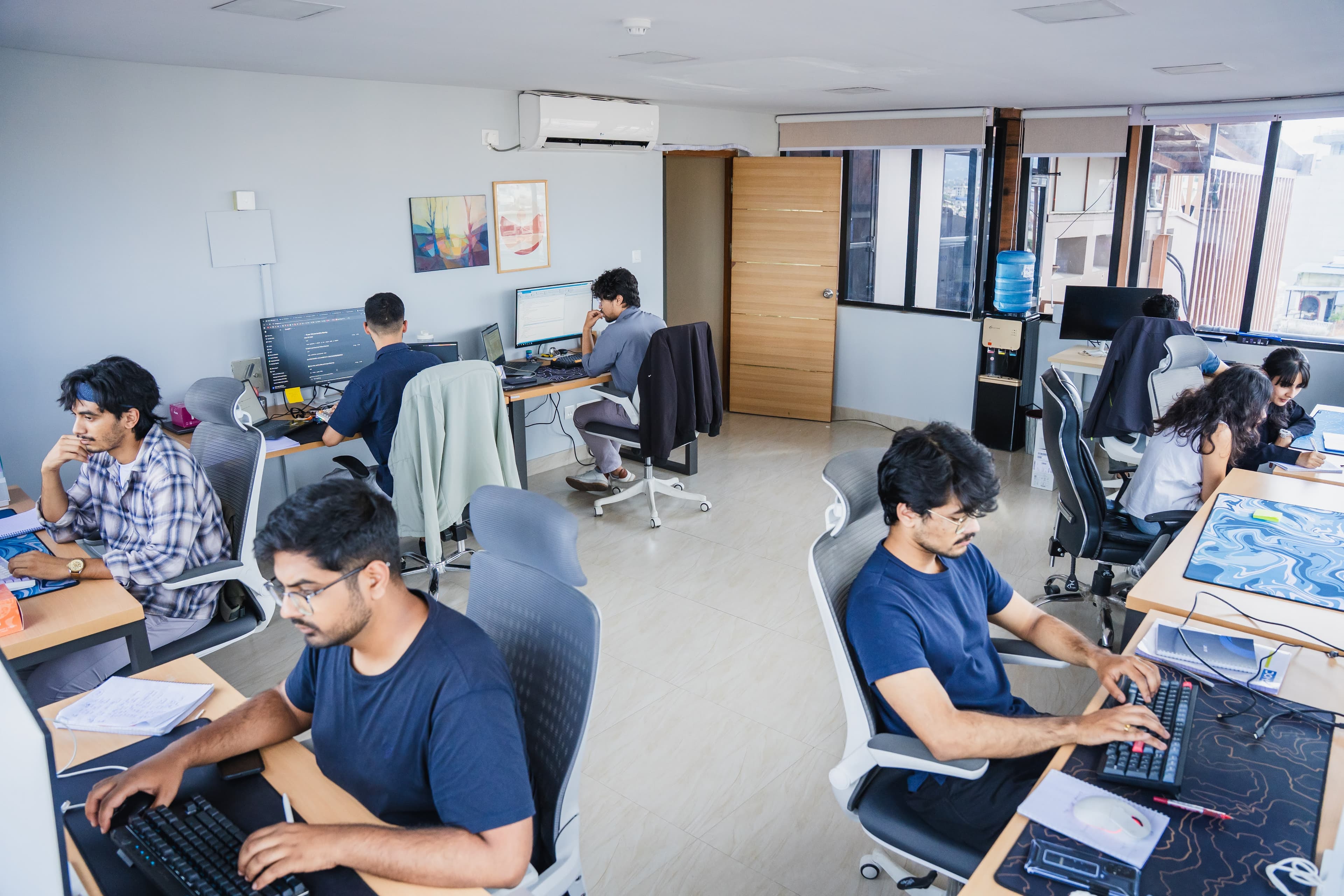 Avinto workplace